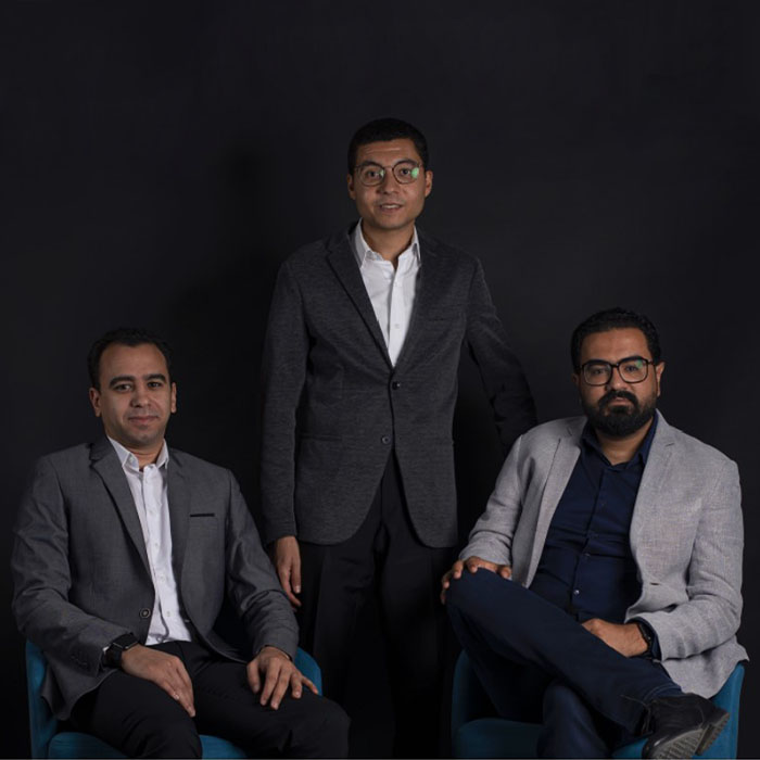 Founders of Shezlong